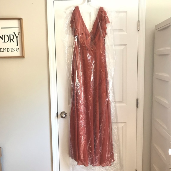 David’s Bridal - Size 8 - NWT. Bridesmaid Dress Sienna Flutter Sleeve Full Skirt - Picture 6 of 7